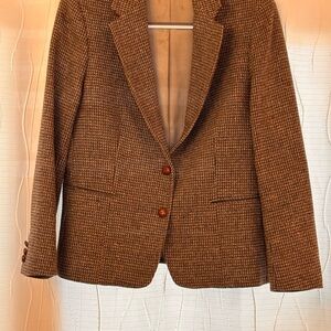 Elegant Brown Tweed Women's Blazer